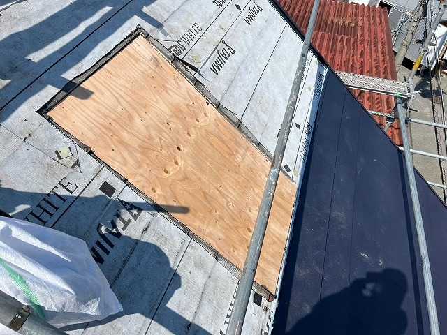 天窓にも気を付けて作業します